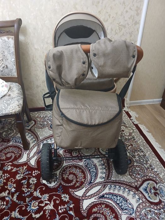 Продается коляска в хорошем состояние