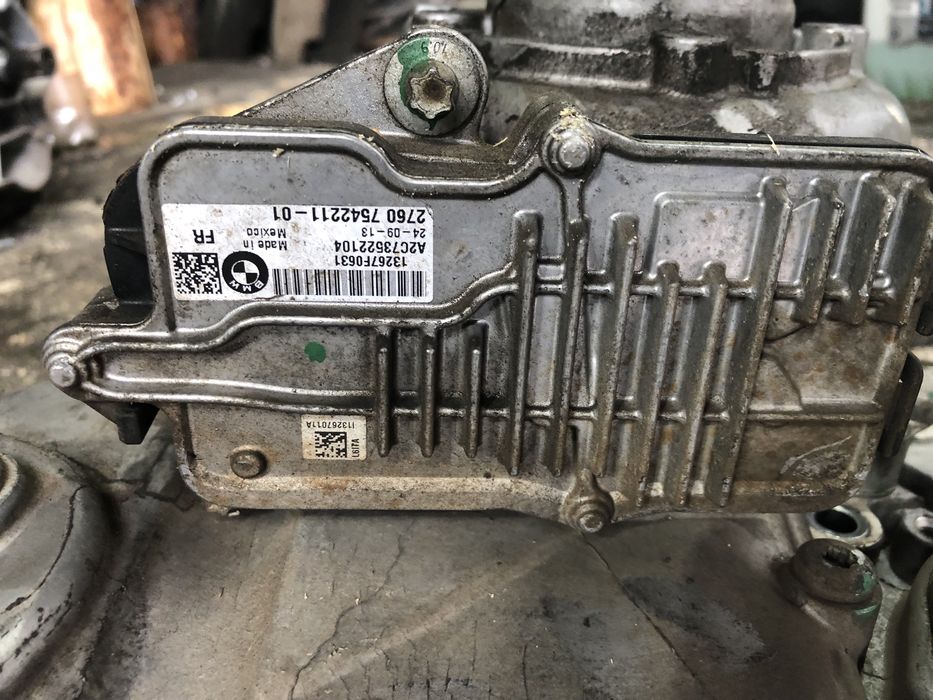 Раздатка с моторче бмв х3 ф25 2.0д ( razdatka bmw x3 f25 2.0d 184 )