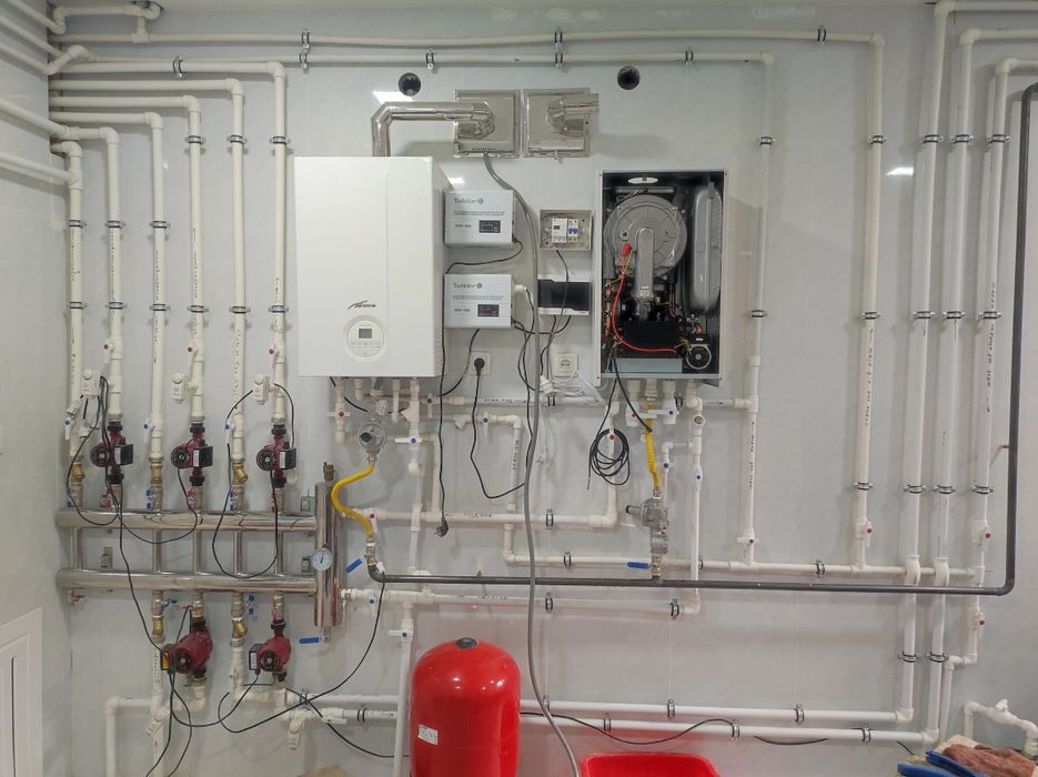 Отопления Тёплый пол Катёл Установка Аристон установка Батарейка