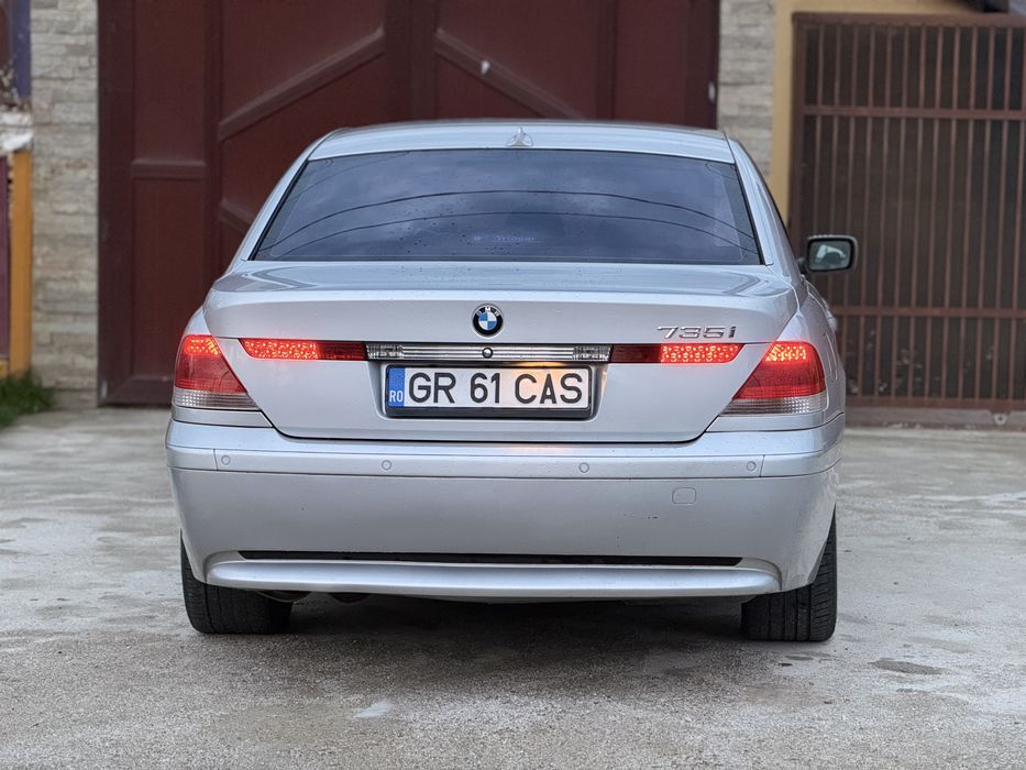Bmw 735i Masina este impecabila