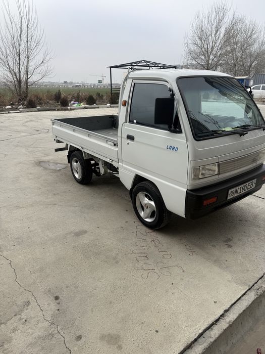 Labo sotiladi 7.800 $