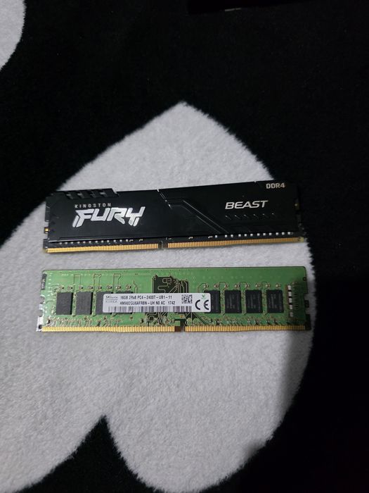 32gb DDR4 frecventa 3200mhz Kingston Fury Beast