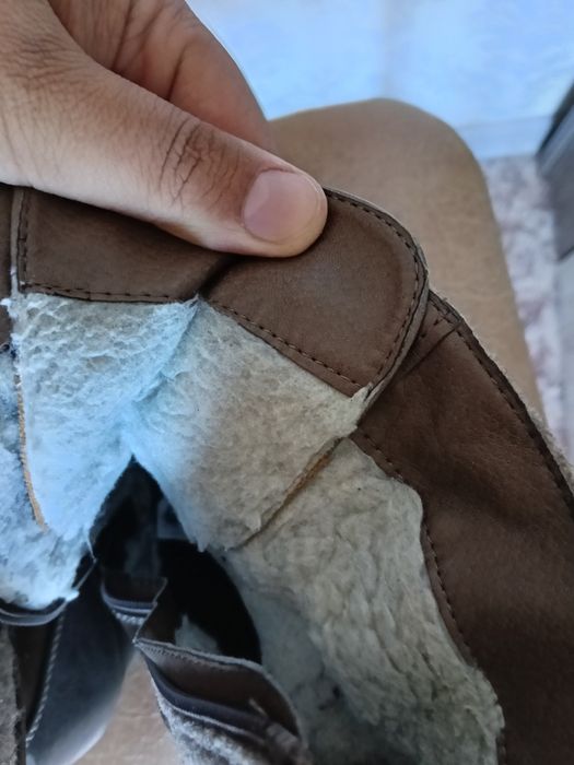 Продам женские сапоги