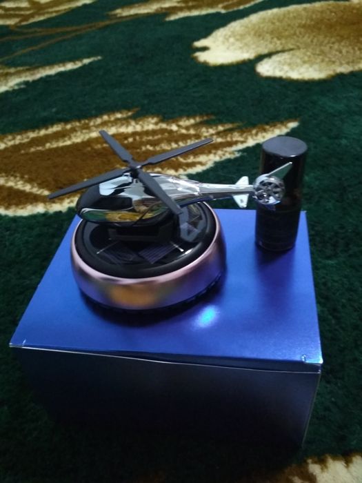 Машин освежитель вертолёт/ самолёт