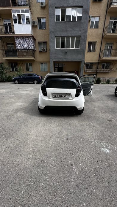 Шевролет спарк 2019 года автомат