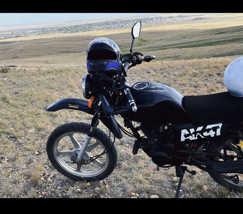 Мотоцикл Yaki 200