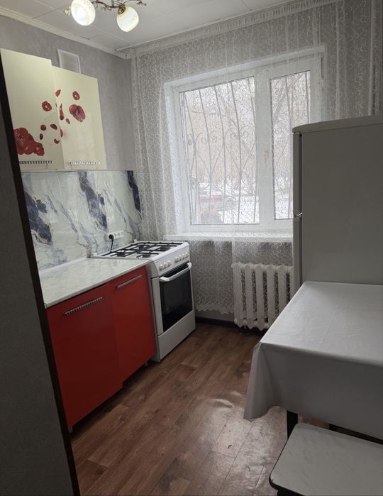 Продам 2 комнатную квариру .