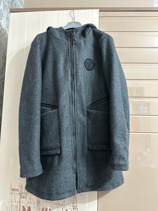 Продается мужское пальто