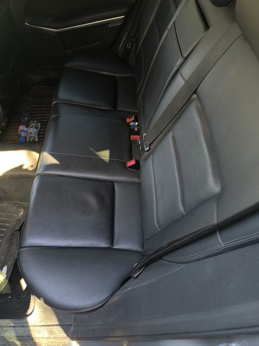 Продавам mercedes E220 2010 с възможен бартер