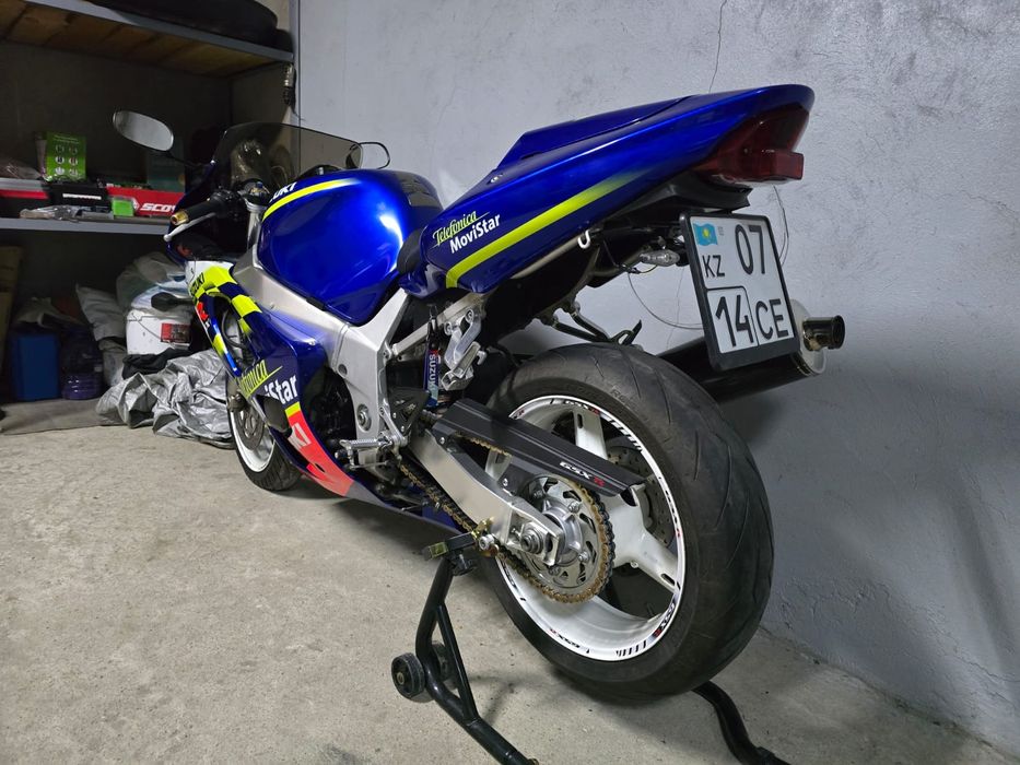 Продам мотоцикл Suzuki gsx r К2