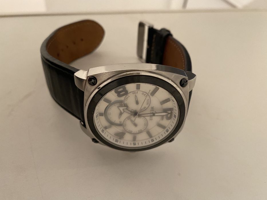 Продам Часы Westar