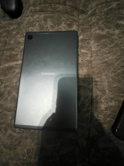 Обменяю планшет предлагать на норм телефоны