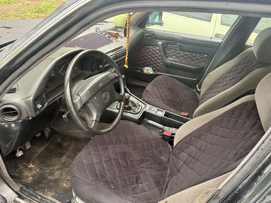 Продам бмв 520i