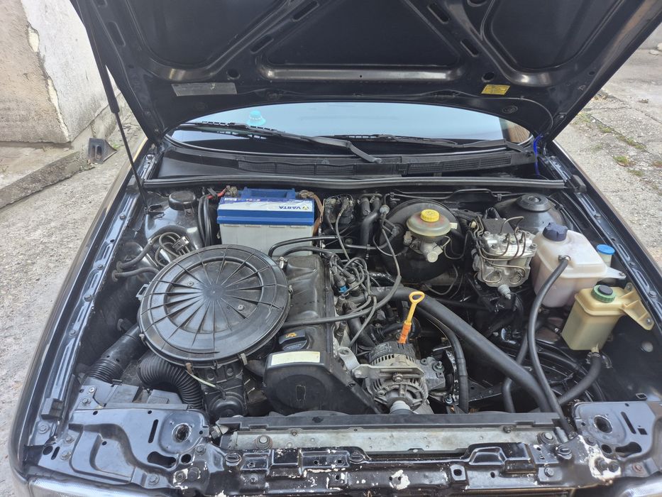 Vand Audi 80 B4 2.0l benzina