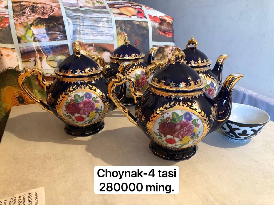 Чинни идишлар сотилади нархи расмда ёзилга янги ишлатилмаган.