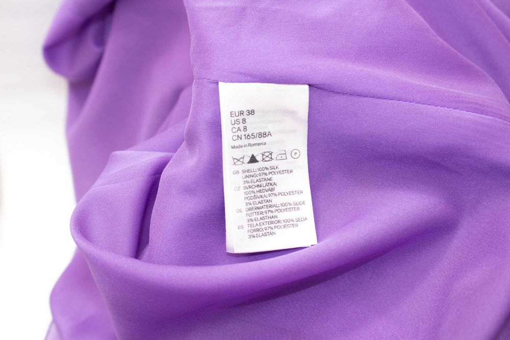 Versace for H&M дамска рокля от 100% коприна с изрязани детайли ЛИМИТИРАНА 38 S