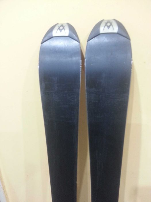 Ски  комплект със автоматите .