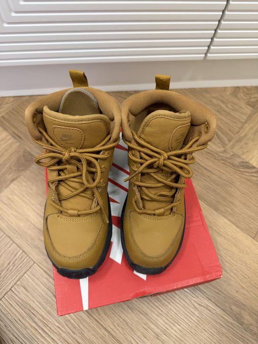 Ботинки демисезонные nike