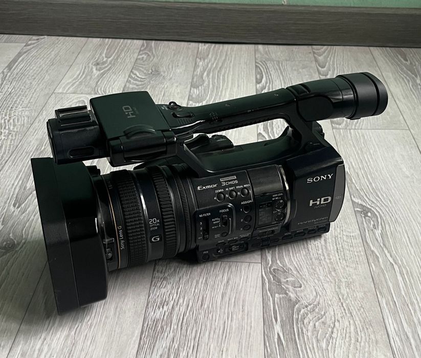 Сатылады Sony 2500 Sony 2000