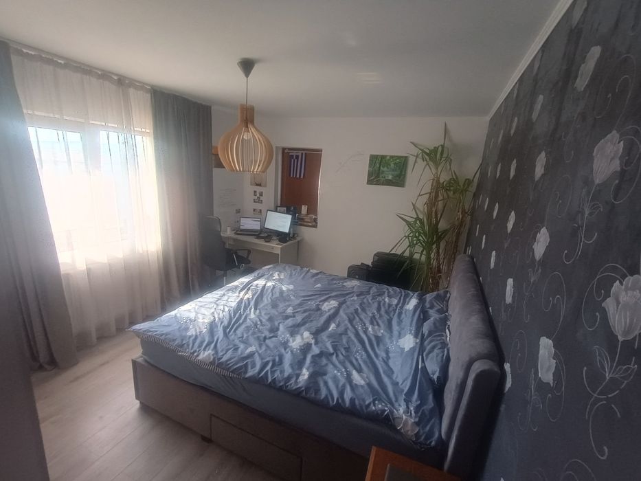 Apartament 3 camere str. Sub Cetate