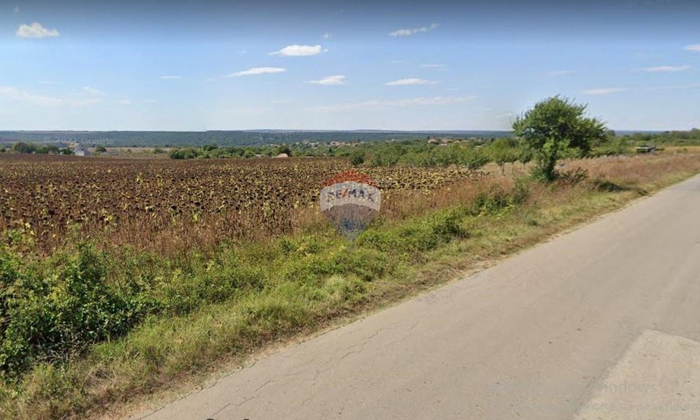 Продава се Парцел в с. Орешак, Област Варна - 8998 кв.м за 21 €/кв.м - Снимка #2