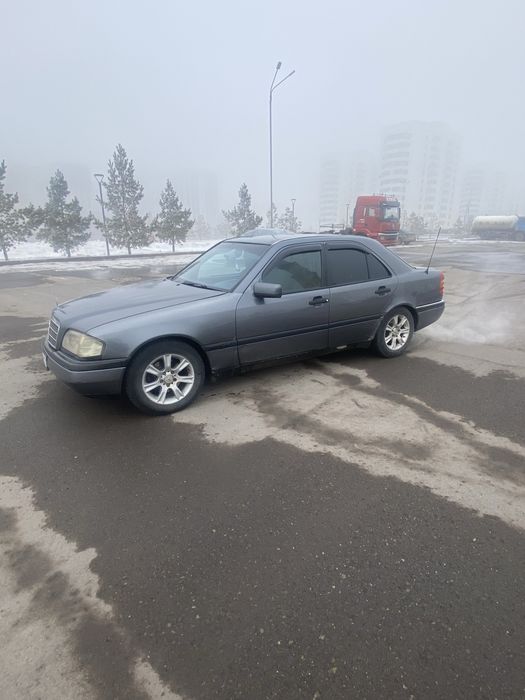 Продам титанки на мерседес 15 размер