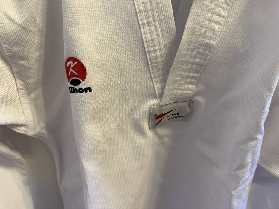 Добок такуондо - 110 см като нов