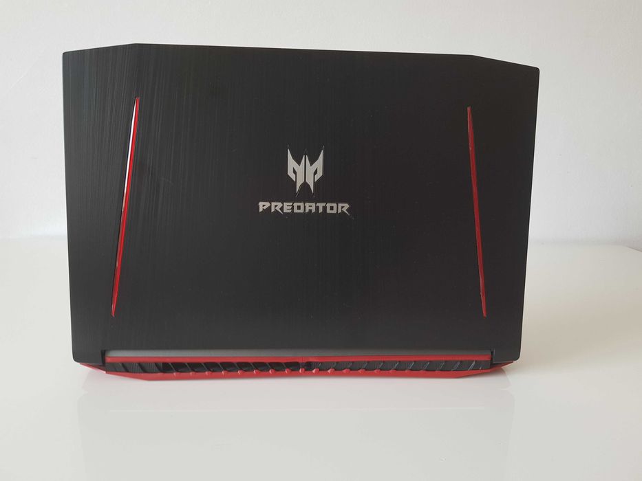 Laptop Gaming/e-Sports ACER Predator Helios 17" 144hz i7/16GB DDR4 GPU GeForce GTX