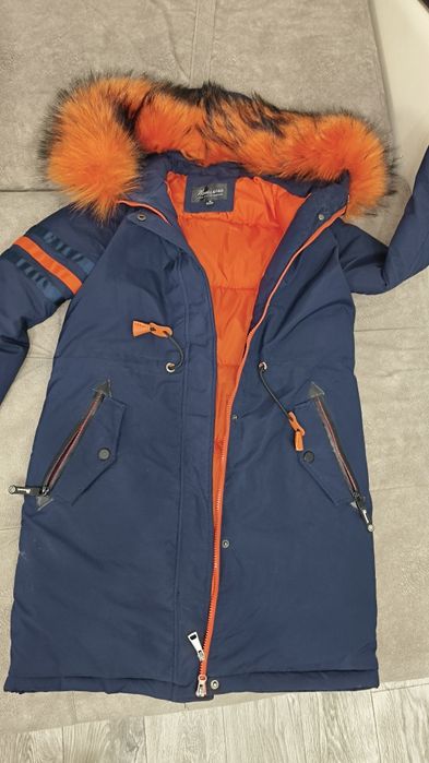 Продам зимнюю парку 42-44