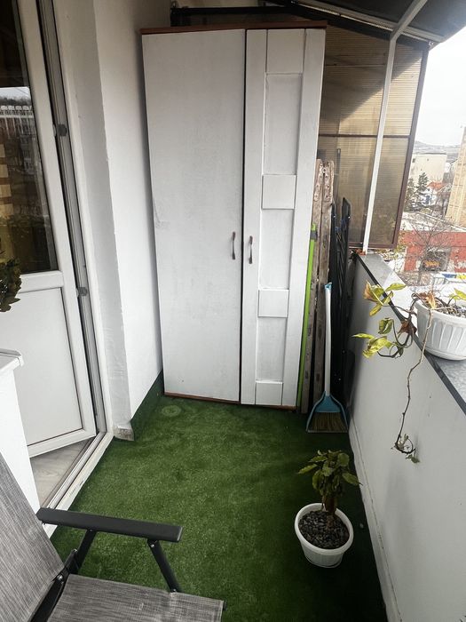 Inchiriez apartament 3 camere