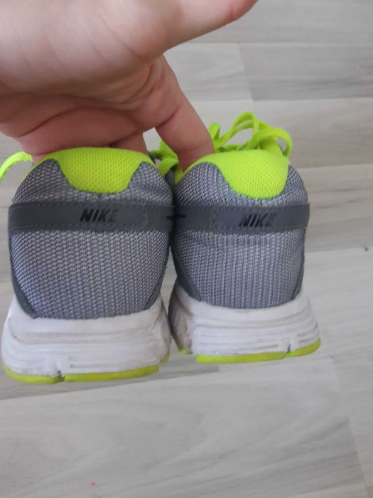 Nike Revolution 2 – mărimea 38,5