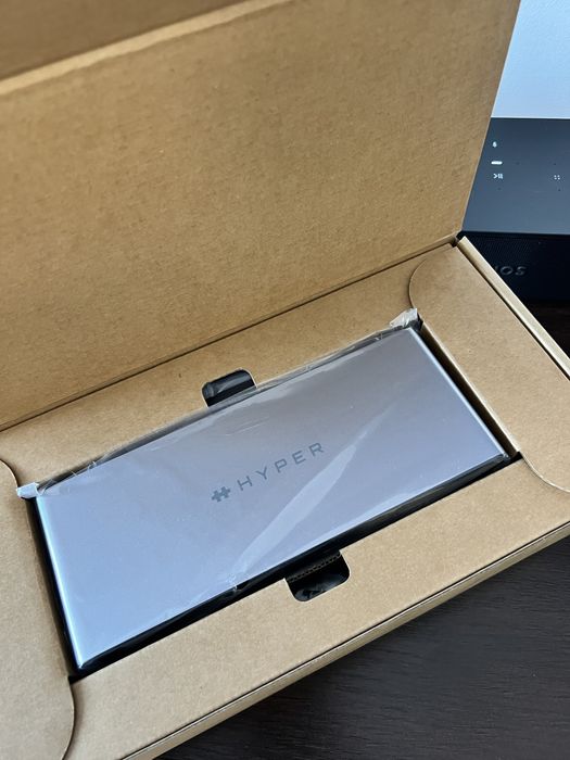 Targus Hyper Thunderbolt 4 Docking Station