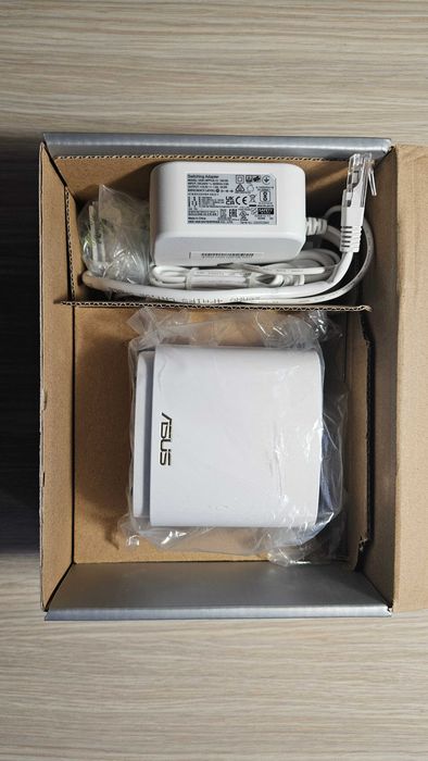 ASUS ZenWiFi XD5 (W-1-PK) Dual-band (2,4 GHz / 5 GHz) Wi-Fi 6 (802.11ax) Alb aproape noua