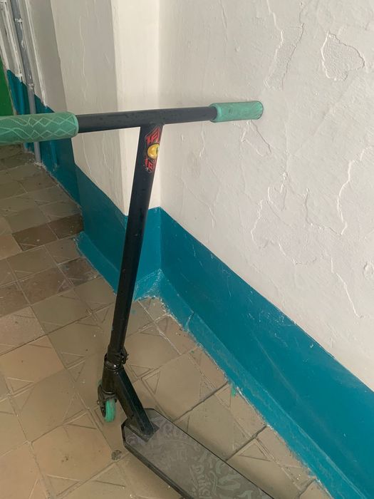 Трюковой самокат Tech team