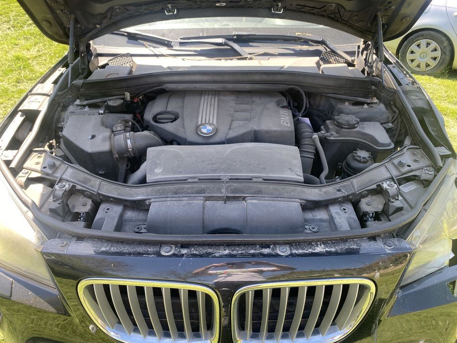 Bmw x1 / x-drive/ automat/piele/navi/ avariat