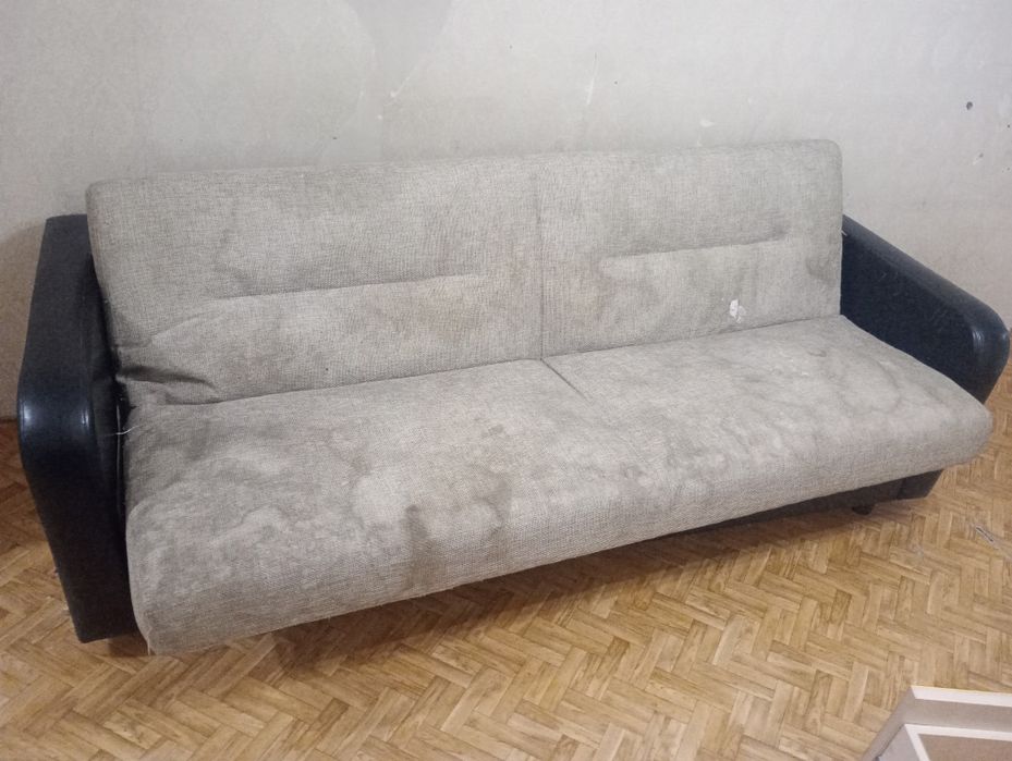 Отдам даром мебель все