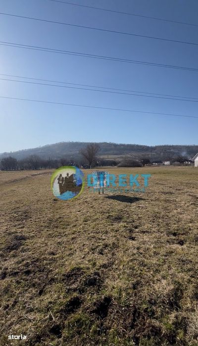 Teren intravilan, 25 ari, Mijlocenii Bârgăului , lângă gara