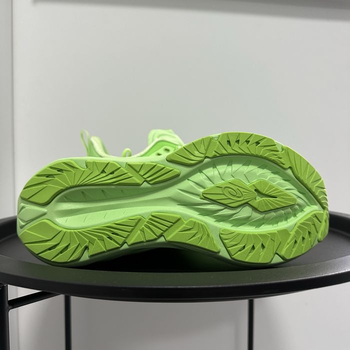 Asics Novablast 4 Lime