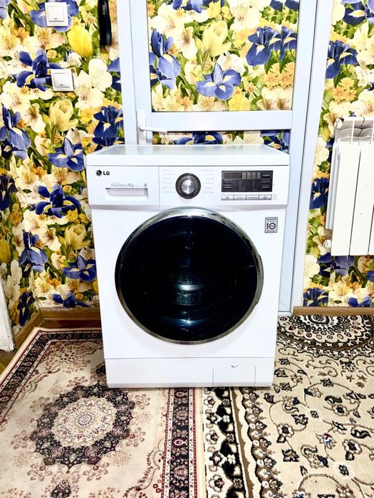 Продам стиральную машинку