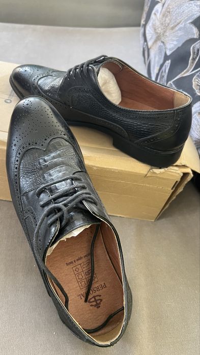 Мужское туфли черные