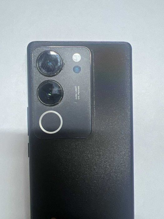 смартфон  Vivo V29 5G