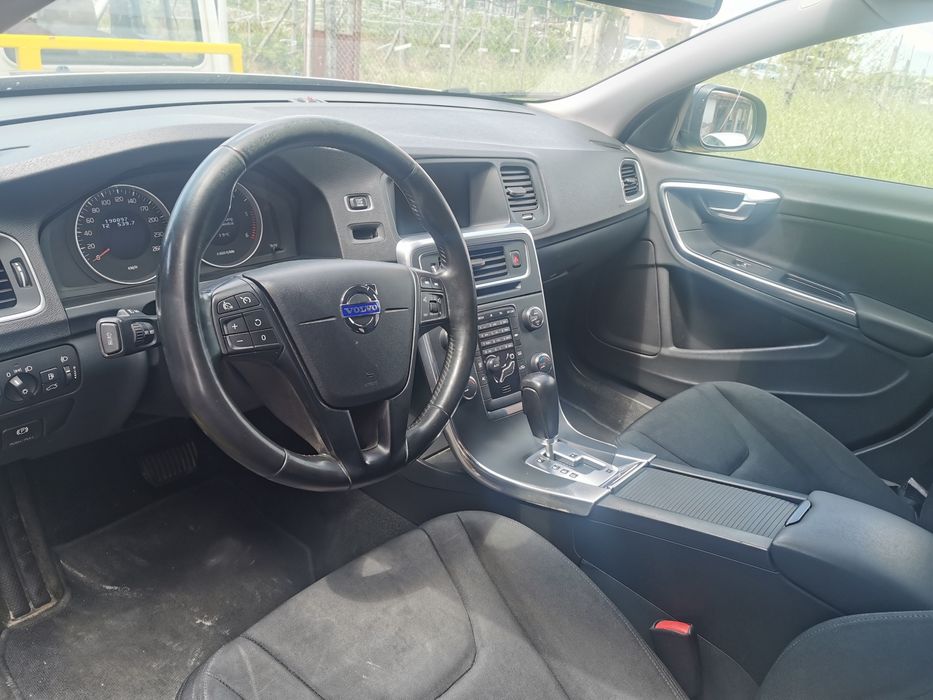 Волво V60 На части