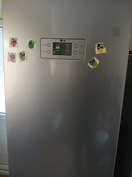 Продаётся Холодильник и Морозильник