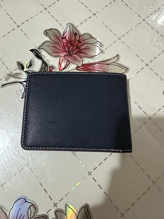 Portofel Tommy Hilfiger din piele bleumarin