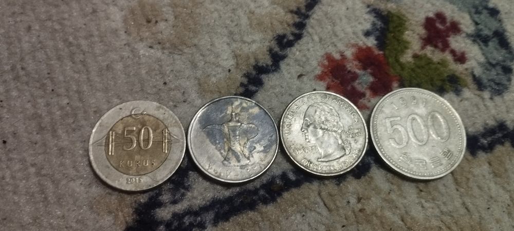 Продам коллекционные монеты