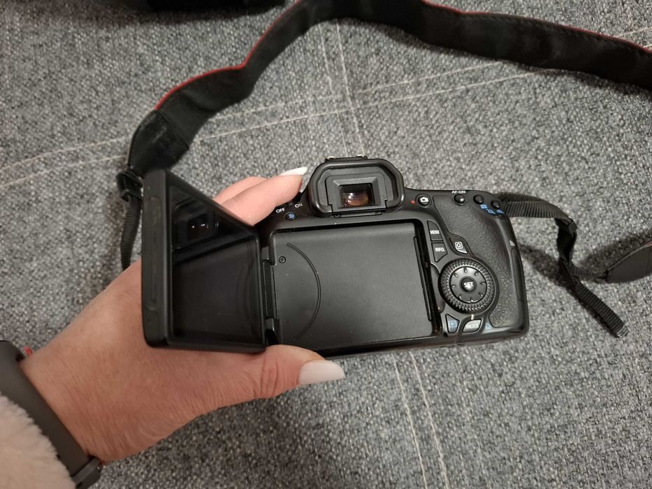 Aparat foto Canon EOS 60D