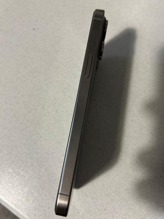 Продам Apple iPhone 15 pro max