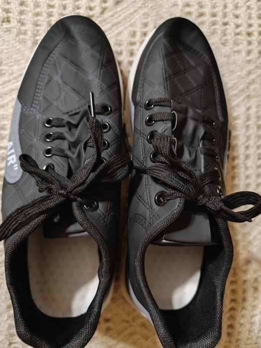 Мъжки спортни маратонки