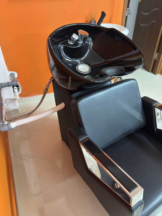 Scafă coafor profesională cu toate accesoriile | Folosită foarte puțin
