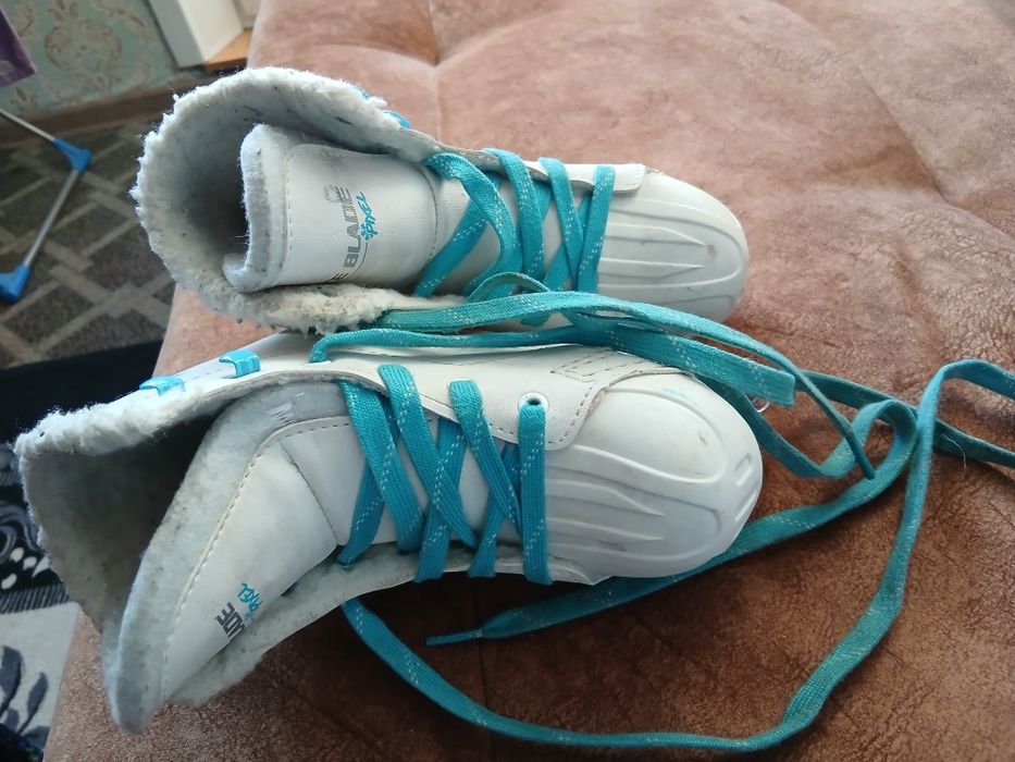 Коньки  30-размер